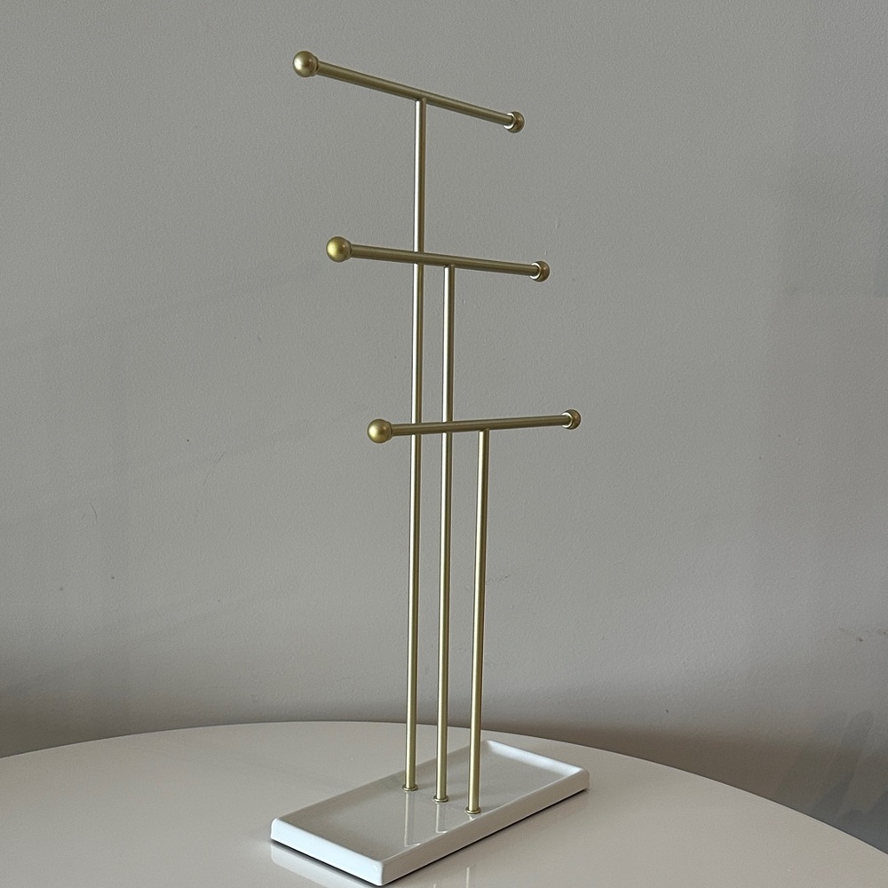 3 Tier Gold Necklace & Jewelry Stand